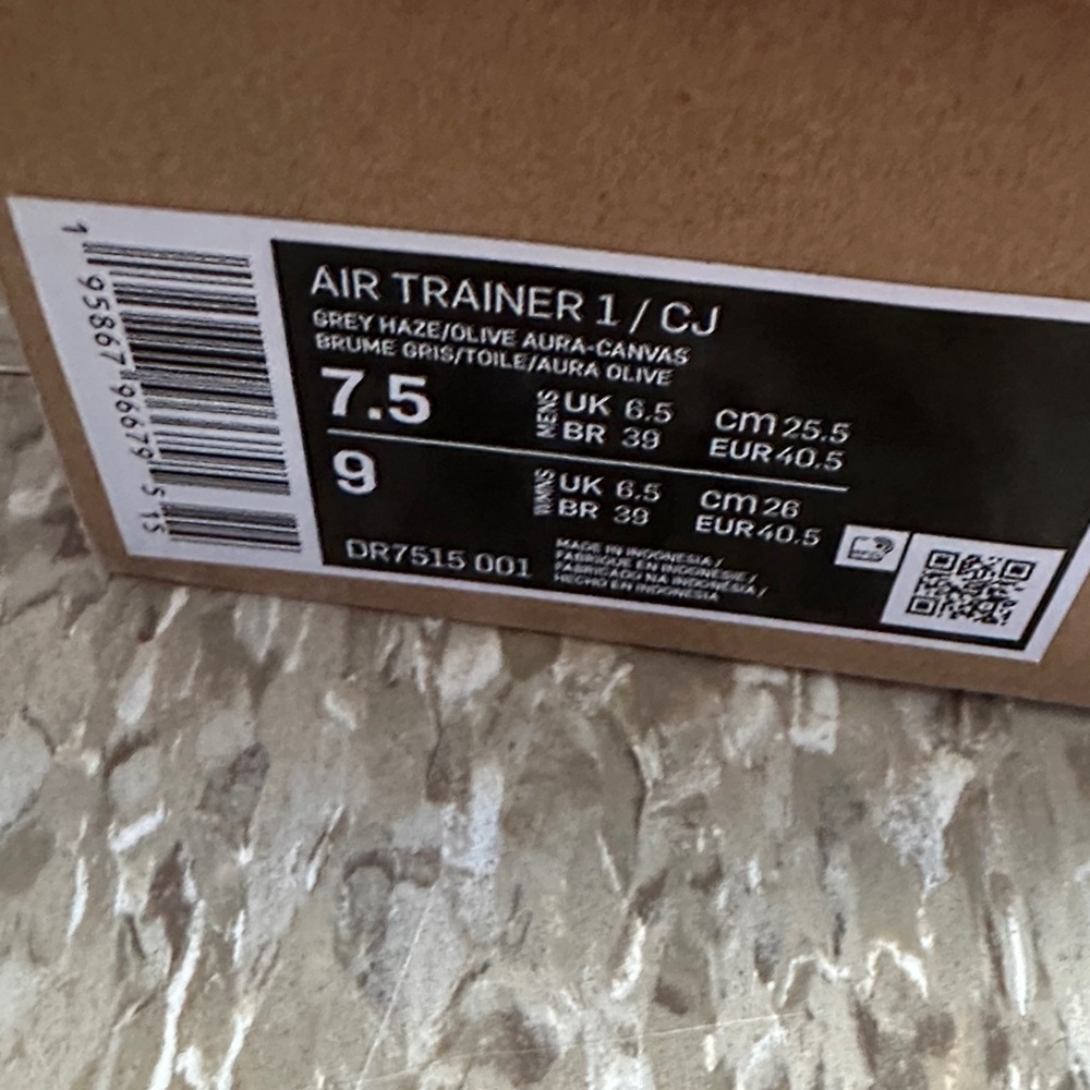 Travis Scott Air Trainer Cactus Corporation Sneakers. - Picture 11 of 12